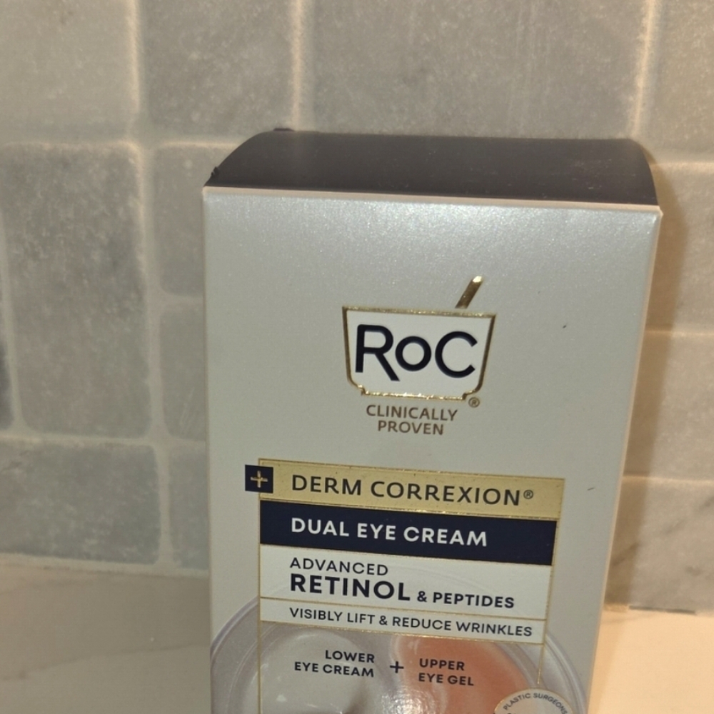 Derm Correxion Dual Eye Cream - Silver and White